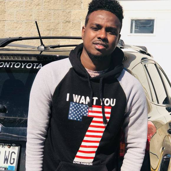 Meet your Posher, Ibrahim - Picture 1 of 1